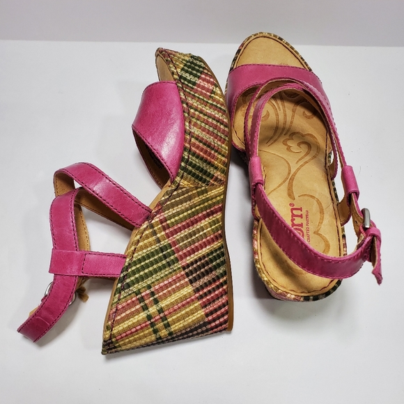 NWT Born Fushcia/Pink Leather Platform Wedge Sandal Size 7 - Picture 7 of 14